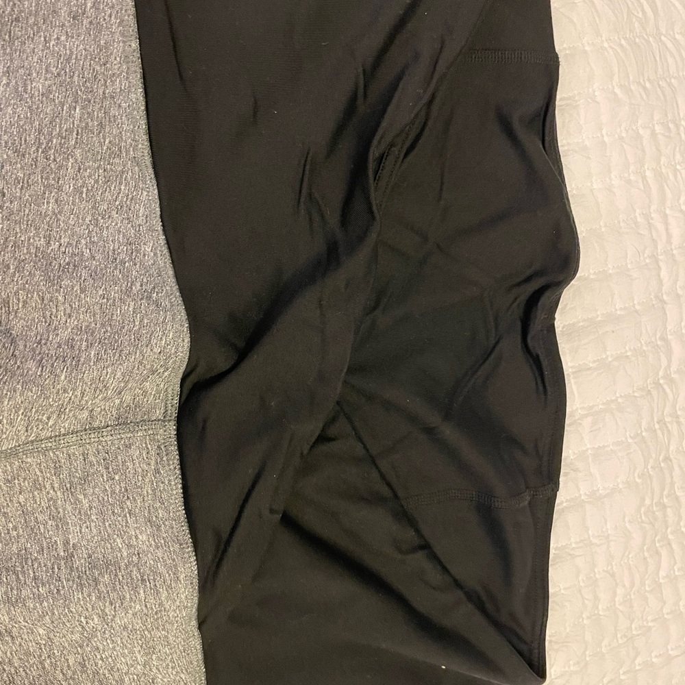 Ingrid & Isabel maternity Gray and Black Leggings - Picture 3 of 4